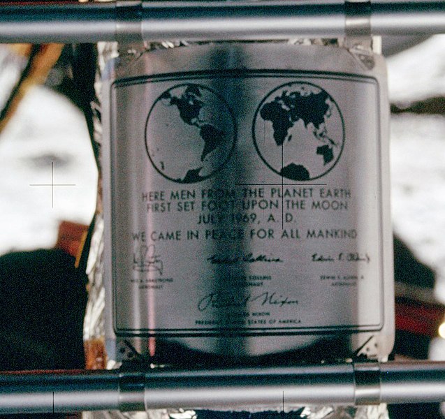 Lunar plaque for Apollo 11